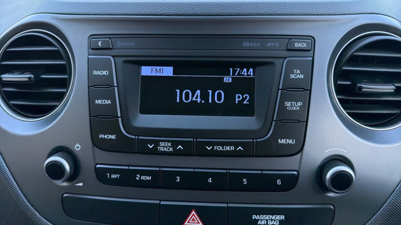 Hyundai i10 1.2 SE 5dr Petrol Hatchback